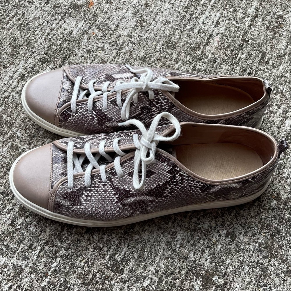 Cole Haan Women's Jennica Leather Sneakers Lace Up Snake Skin Sz 10B Multicolor